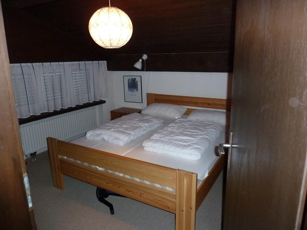 Ferienwohnung Murschetg Laax Pokoj fotografie
