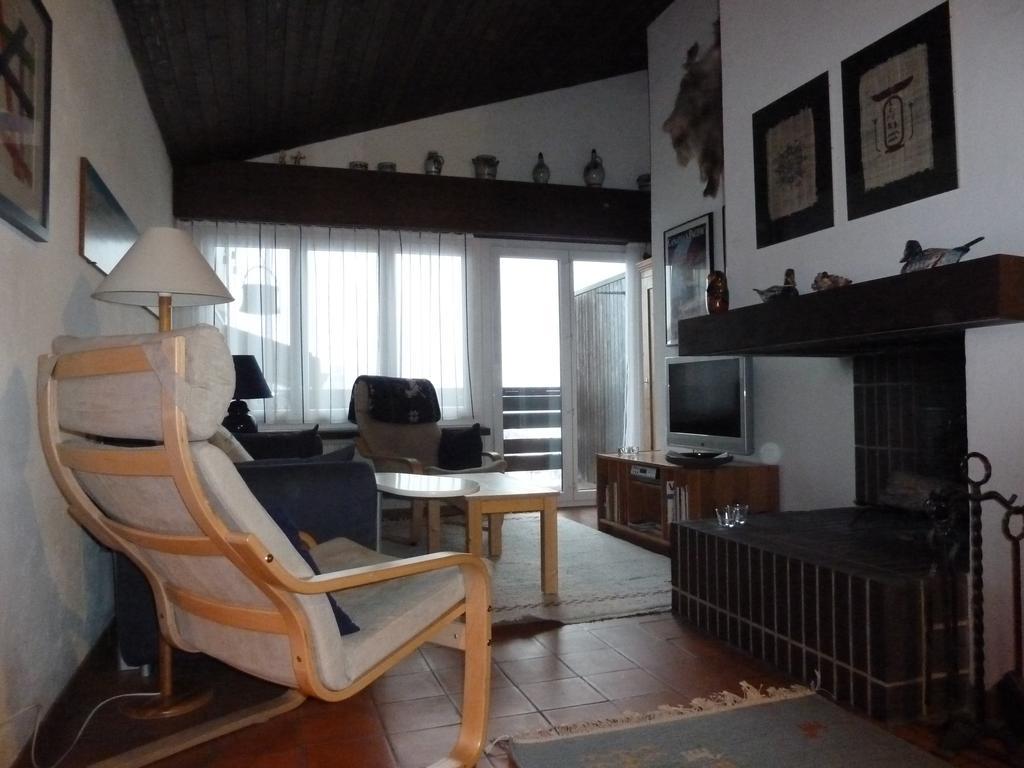 Ferienwohnung Murschetg Laax Pokoj fotografie